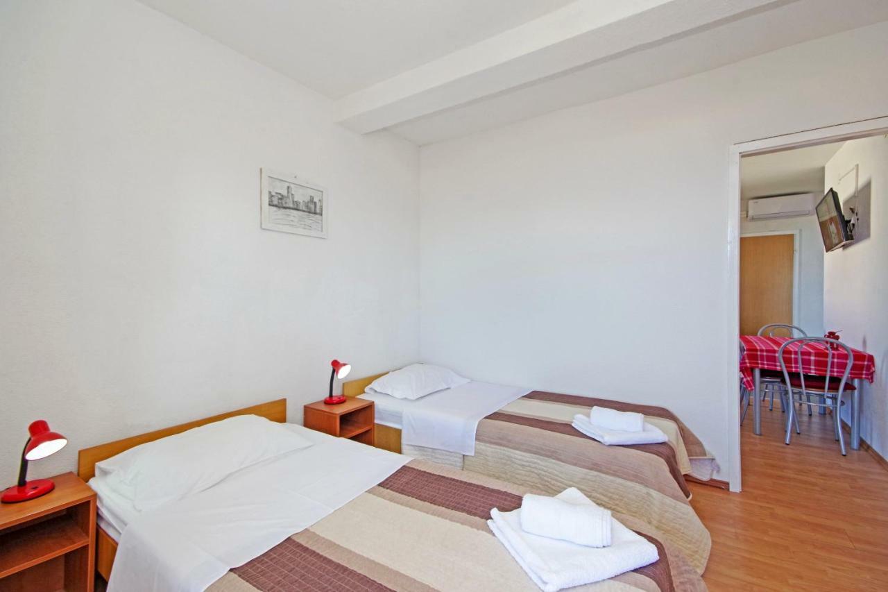 Apartments Solis มาคาร์สกา ภายนอก รูปภาพ